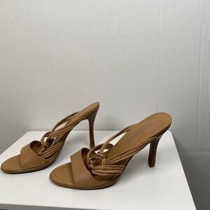 Andiamo tan leather high heels 8M